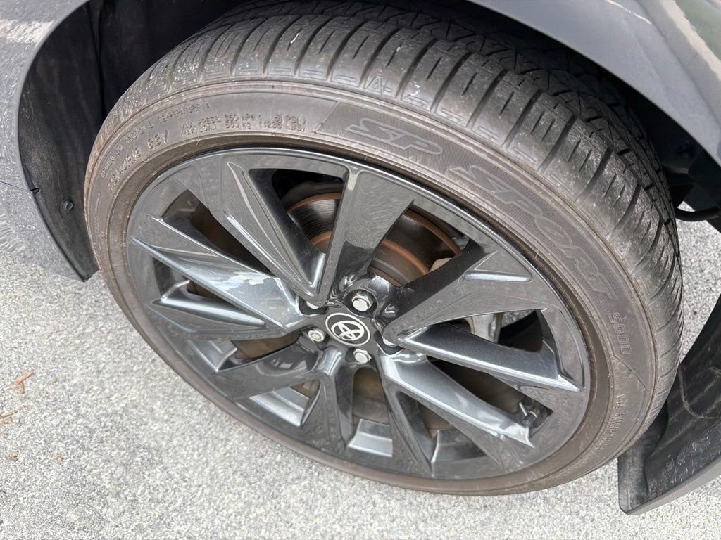 Used 2025 Toyota Corolla SE AWD/4WD image 15