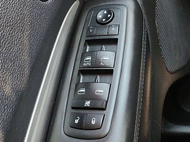 Used 2020 Dodge Durango SXT image 22