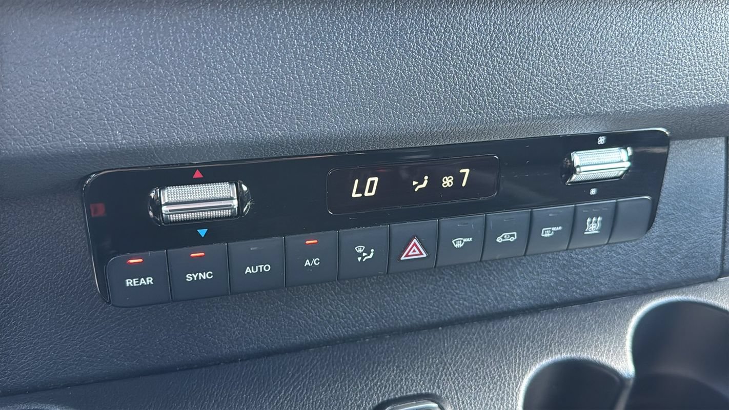 Used 2024 Mercedes-Benz Sprinter 2500 image 24