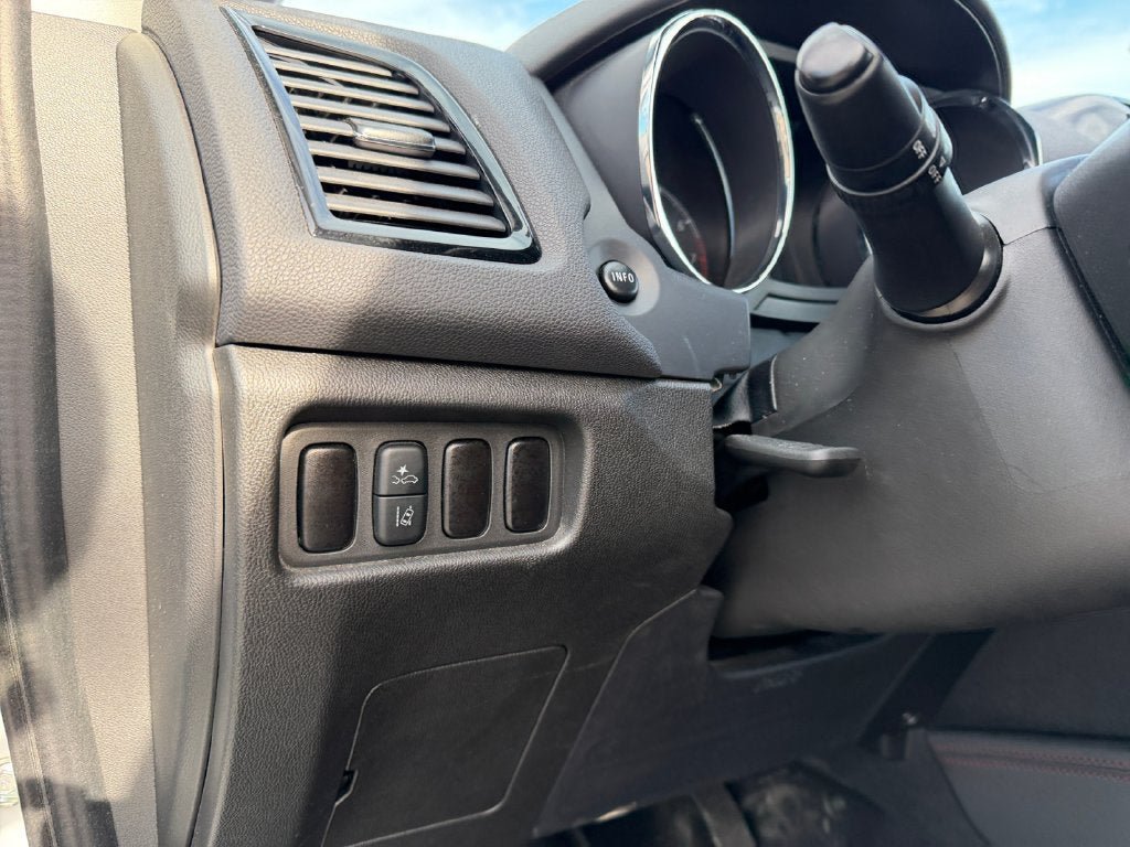 Used 2025 Mitsubishi Outlander Sport AWD image 19