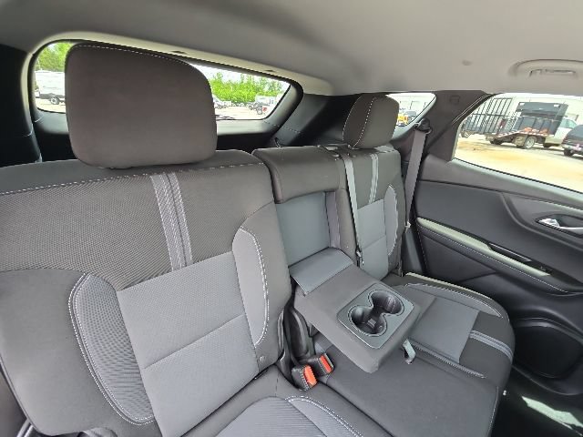 Used 2025 Chevrolet Blazer LT w/ Convenience Package FWD image 15