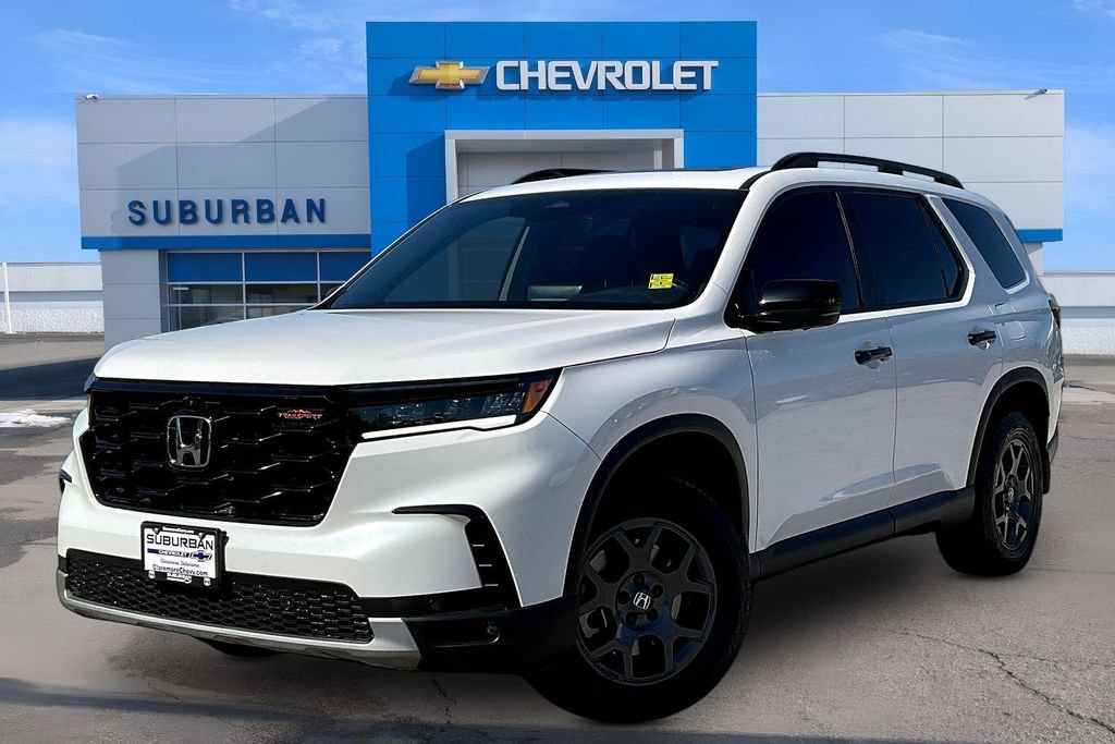Used 2025 Honda Pilot TrailSport video 1
