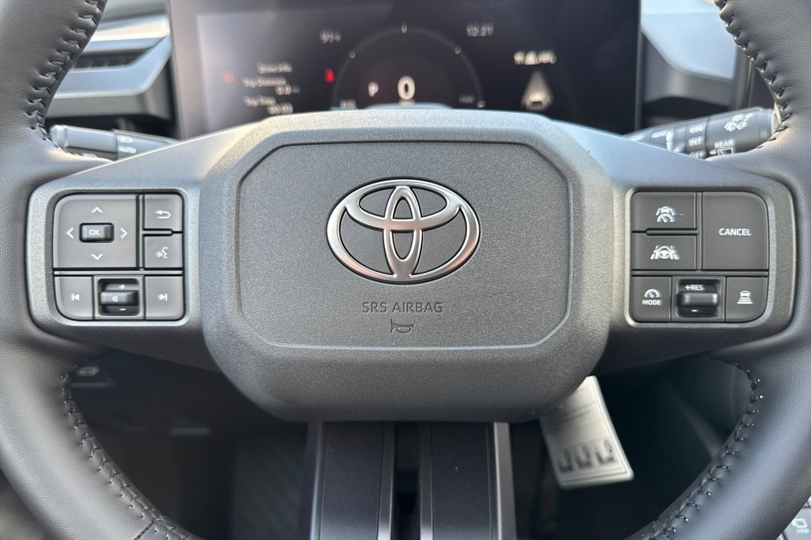 New 2026 Toyota RAV4 XSE AWD/4WD image 27