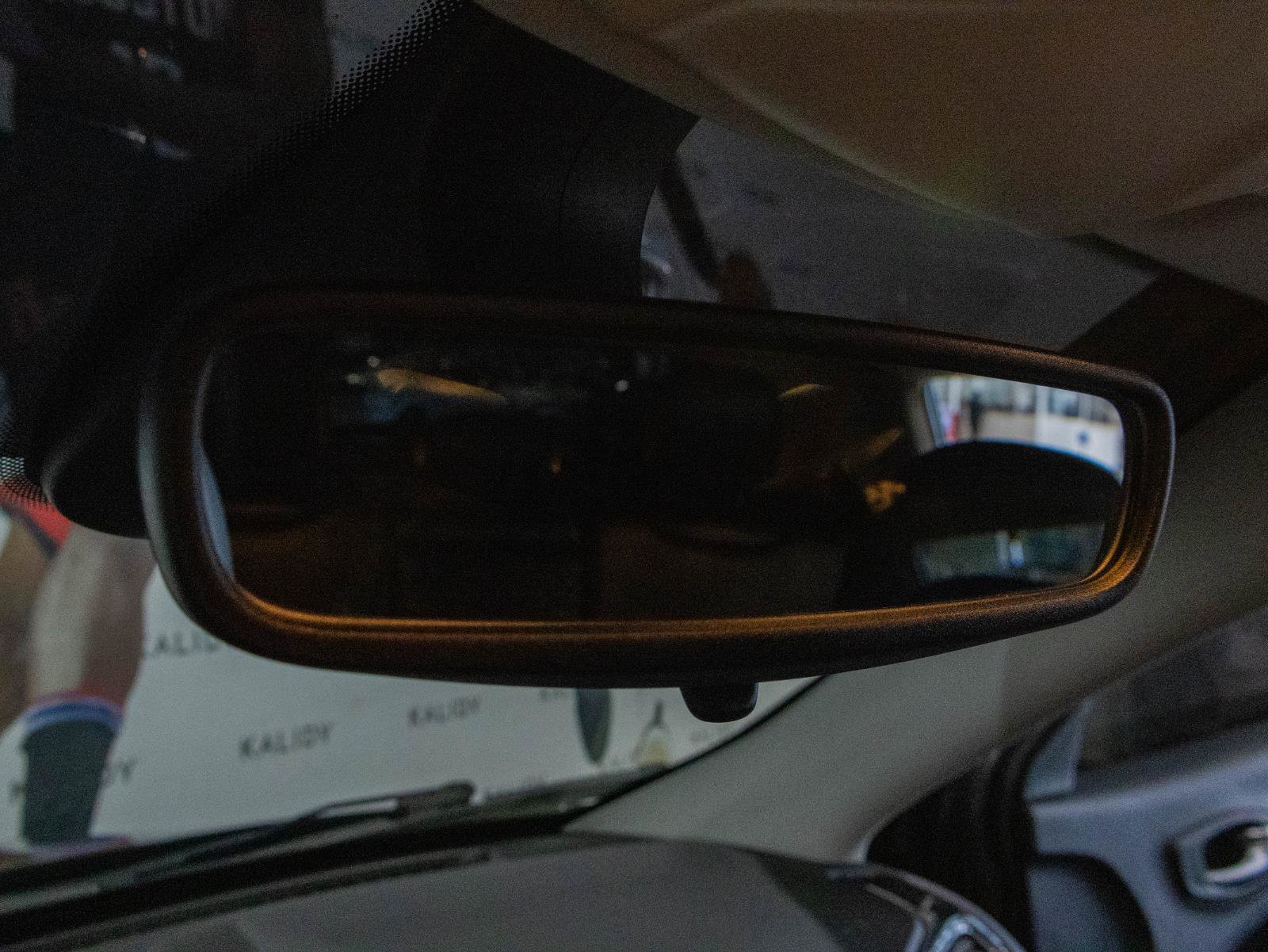 Used 2020 Jeep Compass Latitude image 12