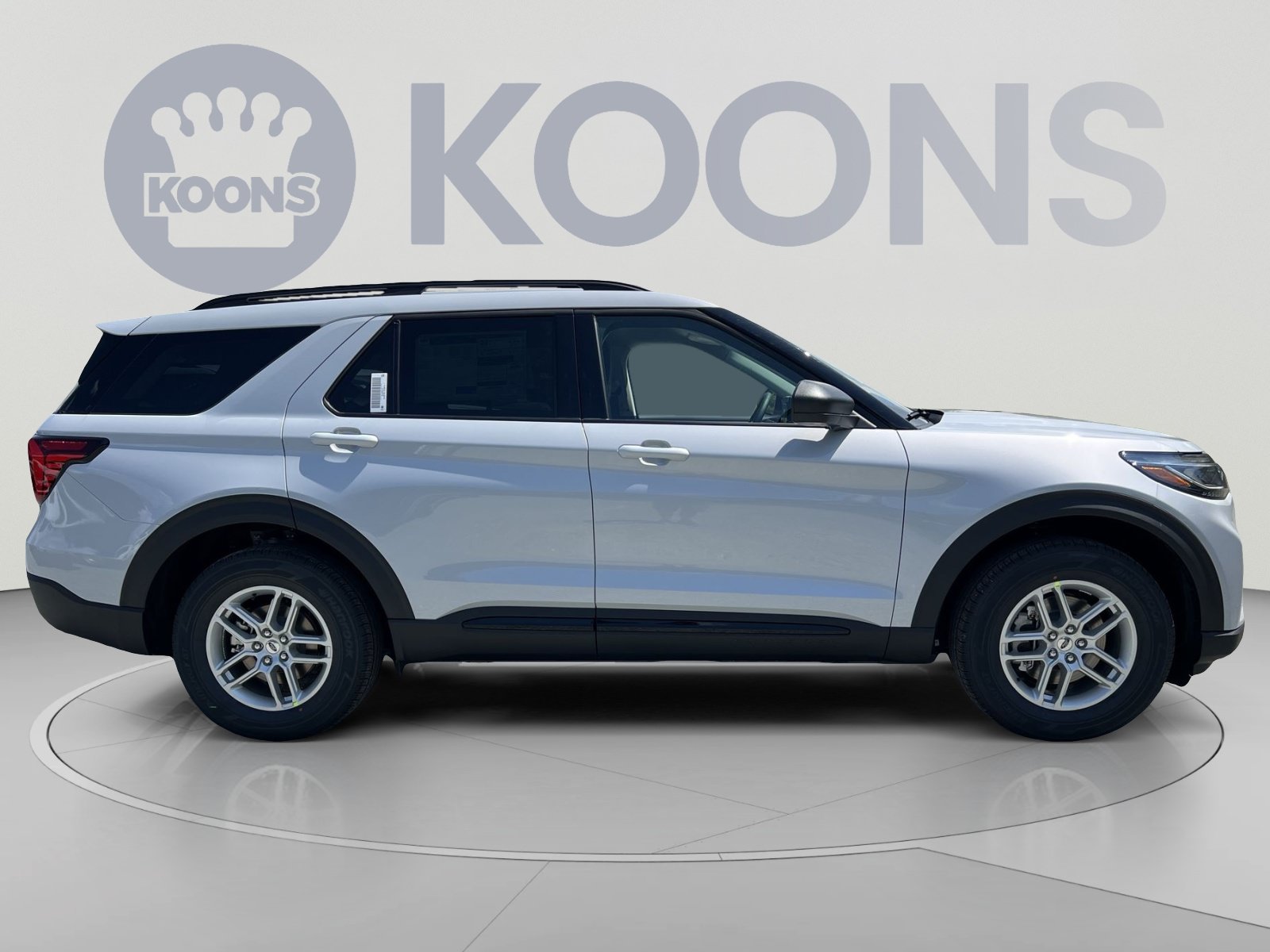 New 2026 Ford Explorer Active AWD/4WD image 8