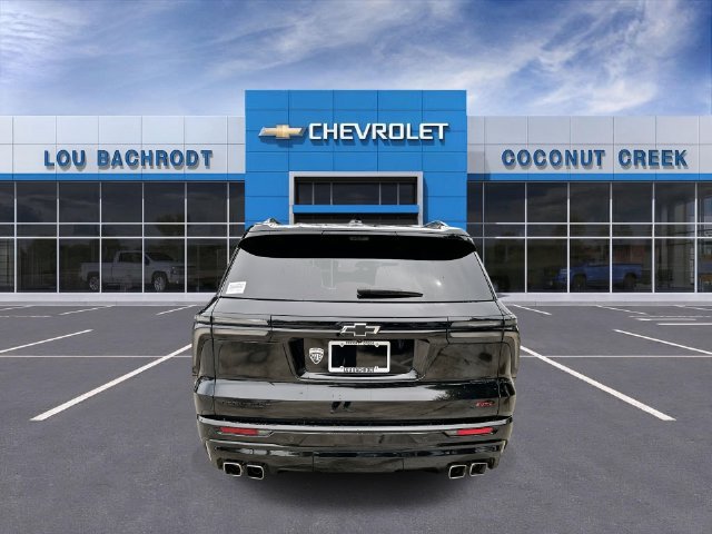 Used 2026 Chevrolet Traverse RS w/ LPO, Floor Liner Package FWD image 7