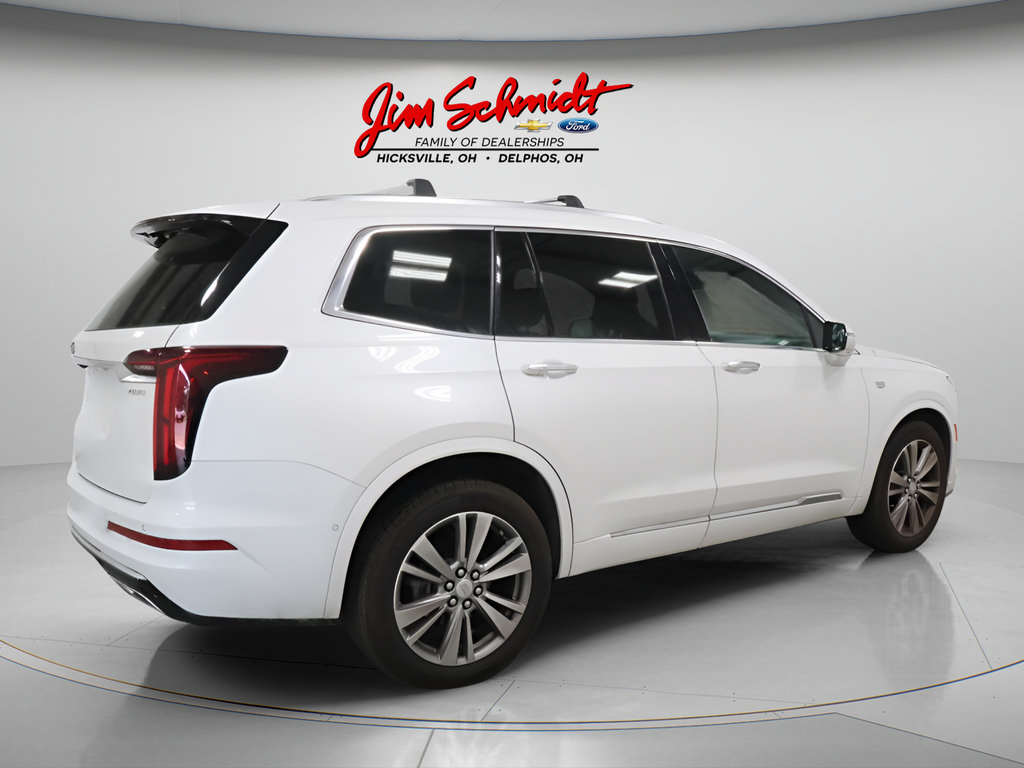 Used 2024 Cadillac XT6 Premium Luxury w/ Technology Package AWD/4WD image 4