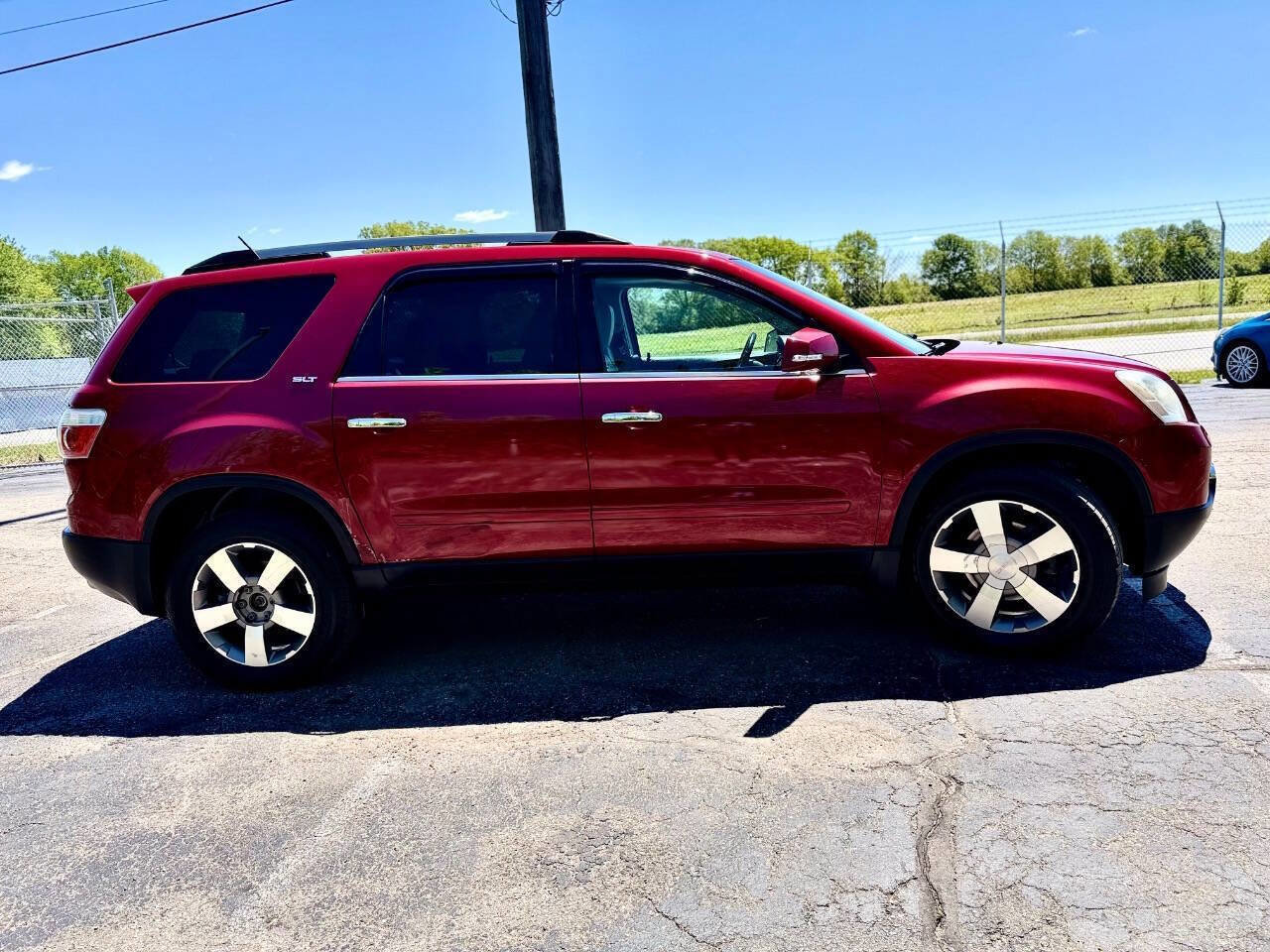 Used 2012 GMC Acadia SLT AWD/4WD image 6