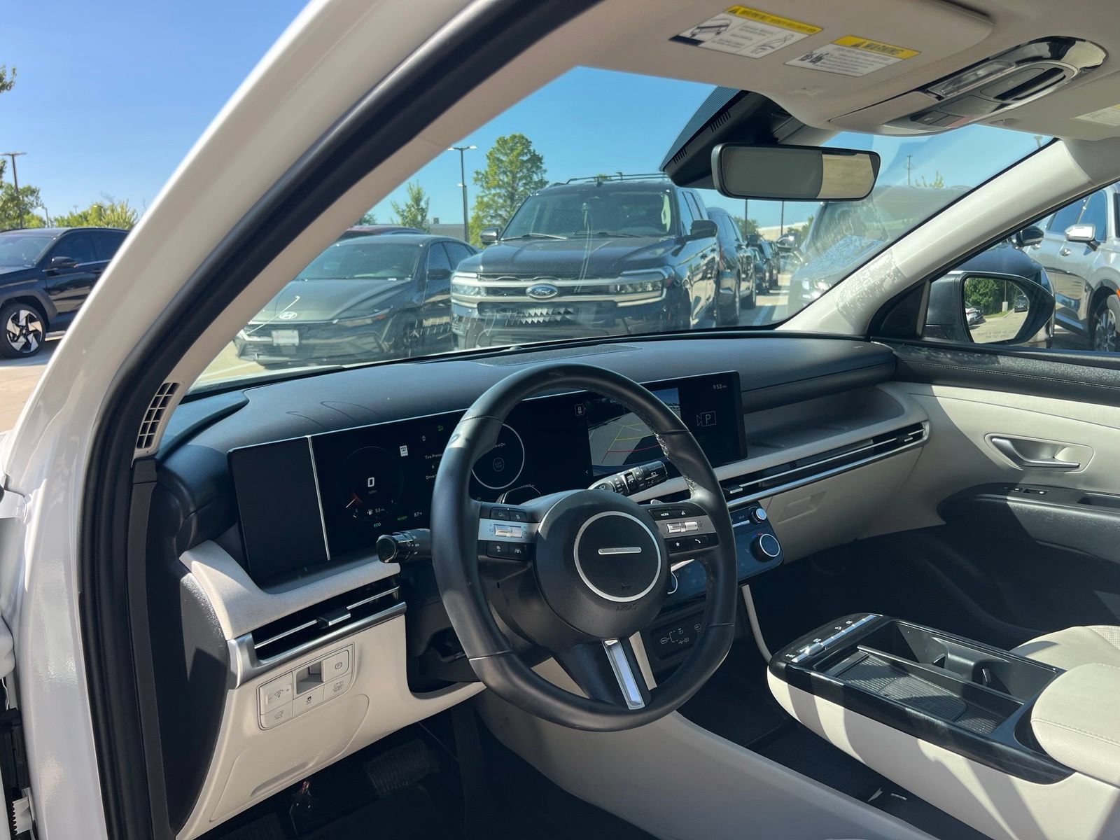 Used 2025 Hyundai Tucson SEL AWD/4WD image 23