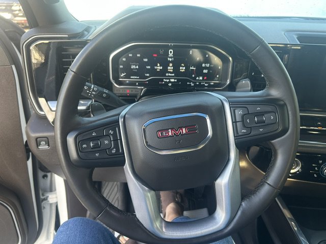 Used 2023 GMC Sierra 1500 SLT w/ SLT Premium Package AWD/4WD image 27
