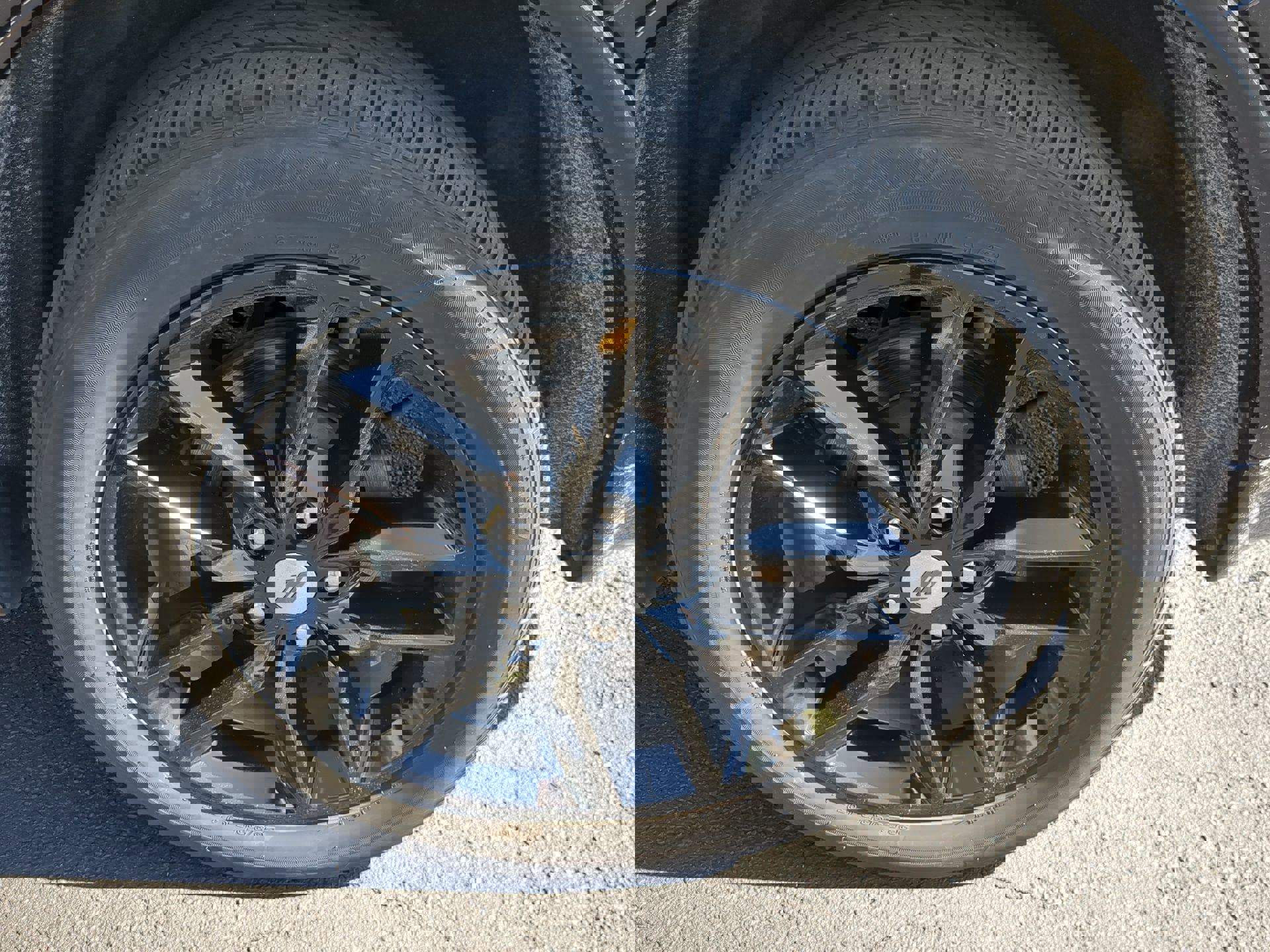 Used 2023 Dodge Durango GT image 35