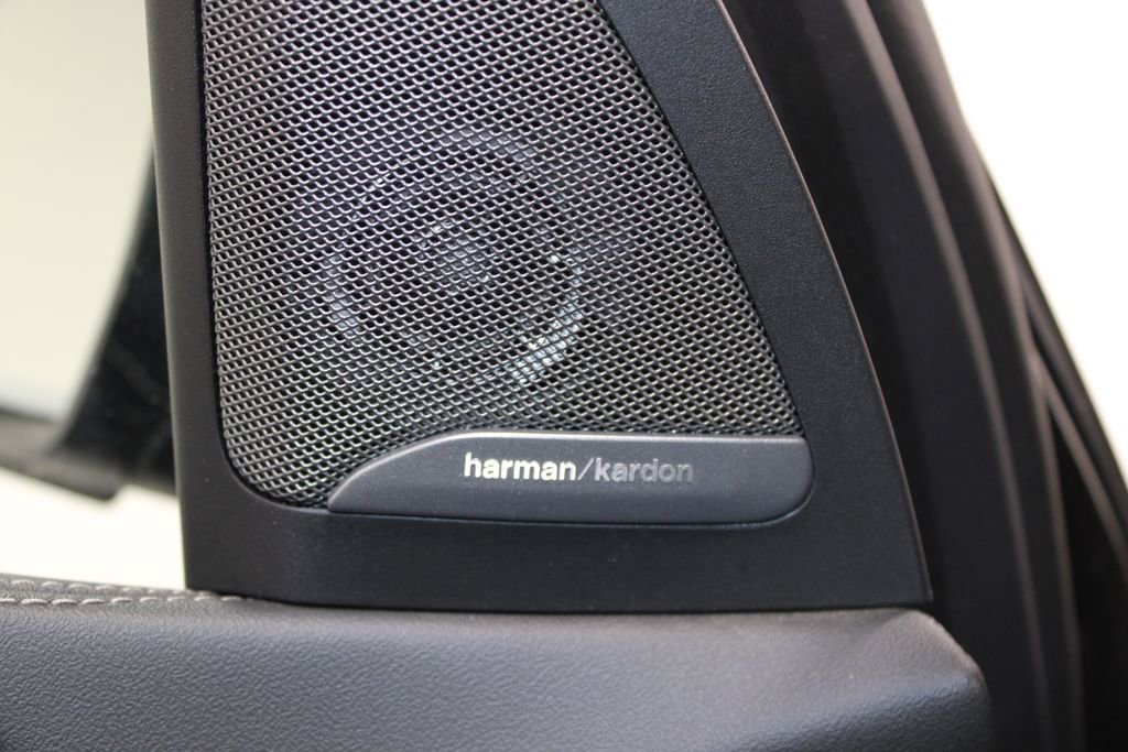 Used 2024 BMW X7 M60i w/ Executive Package image 47