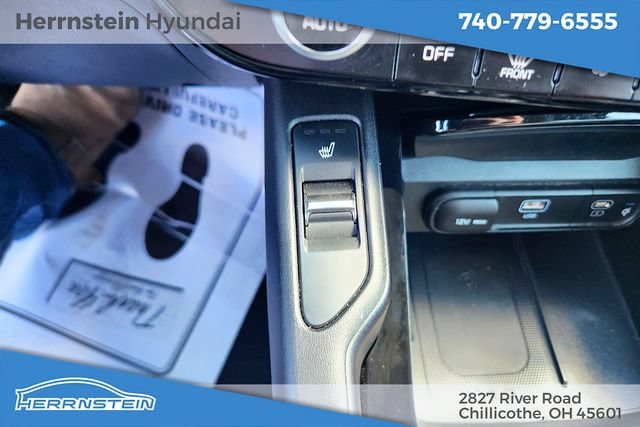 Used 2025 Kia Telluride S AWD/4WD image 17