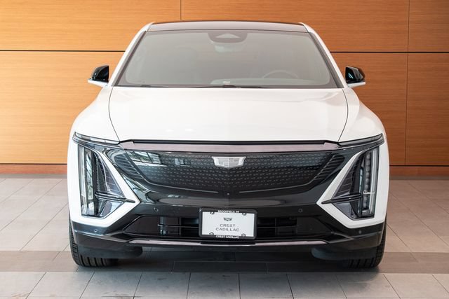 Used 2025 Cadillac Lyriq Sport w/ LPO, Floor Liner Package AWD/4WD image 2