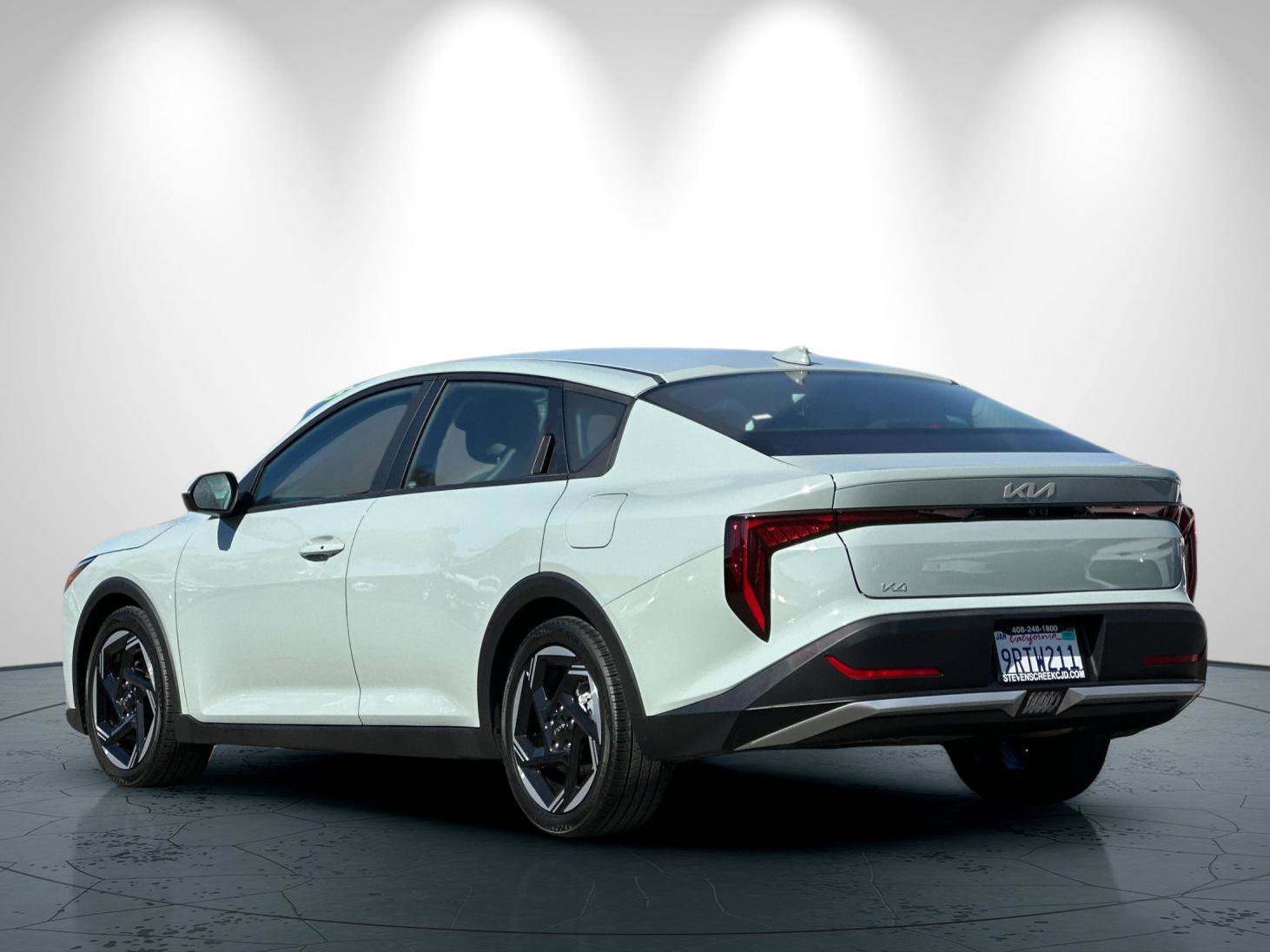 Used 2025 Kia K4 EX FWD image 6