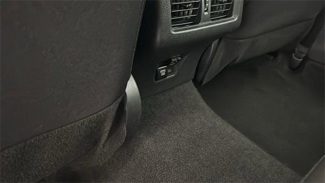 Used 2025 Toyota Camry LE image 21