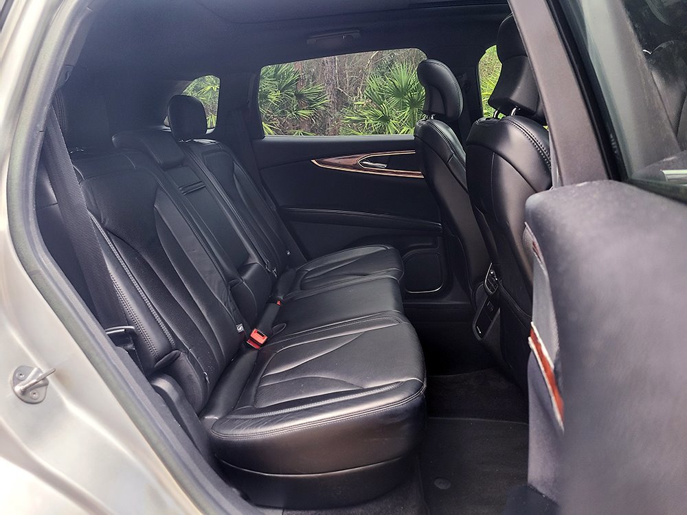 Used 2017 Lincoln MKX Reserve image 20