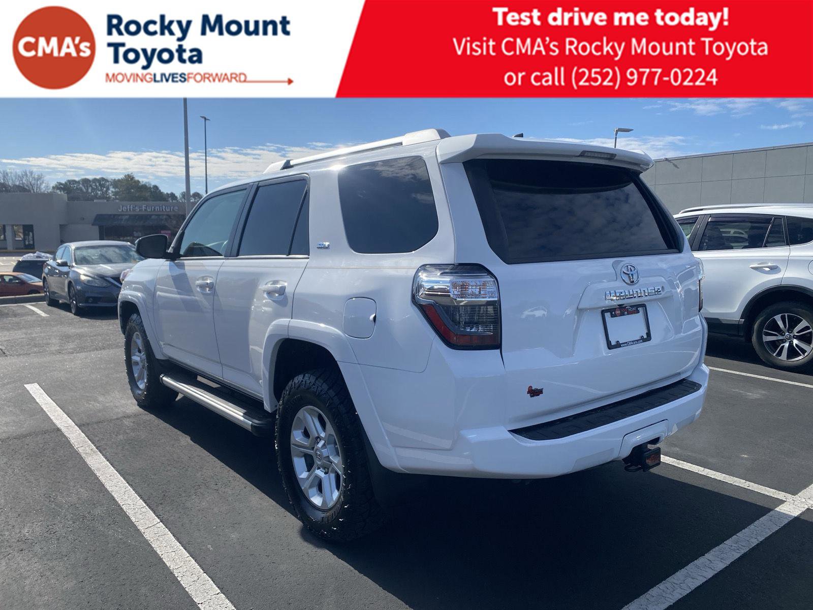 Used 2017 Toyota 4Runner SR5 image 5