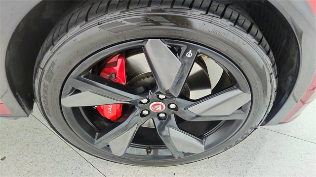 Used 2022 Jaguar F-PACE SVR image 59