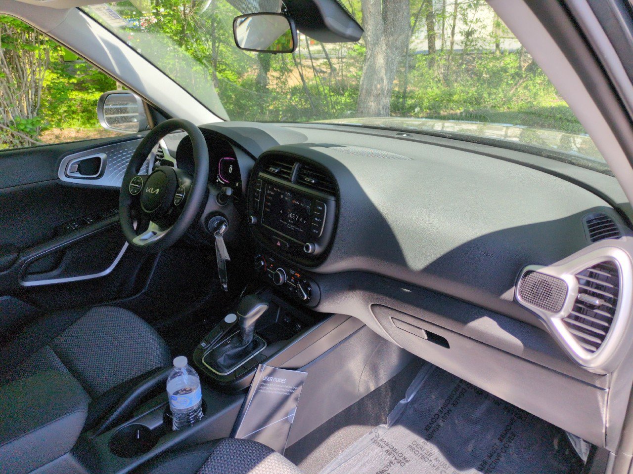 New 2025 Kia Soul LX w/ LX Technology Package FWD image 45
