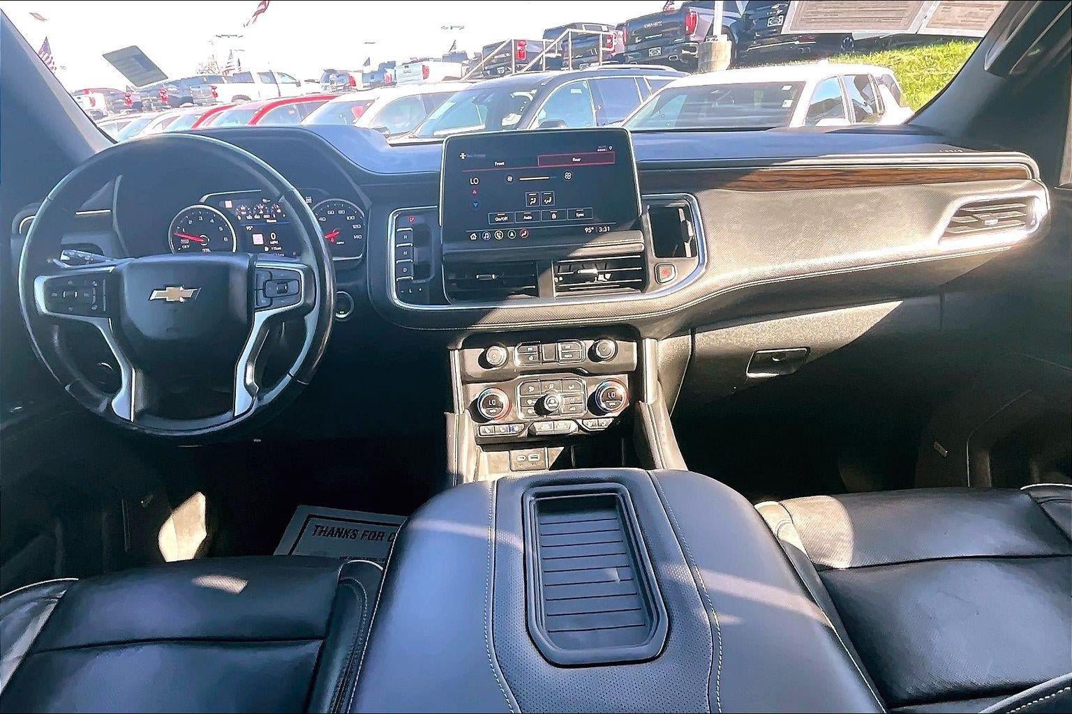 Used 2021 Chevrolet Tahoe Premier w/ Premium Package AWD/4WD image 13