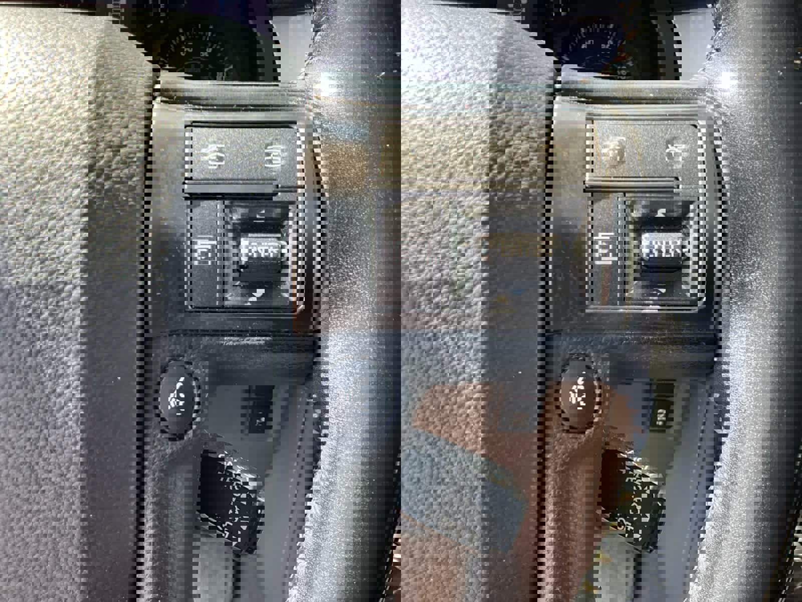 Used 2018 Lexus GX 460 Premium w/ Premium Package image 46