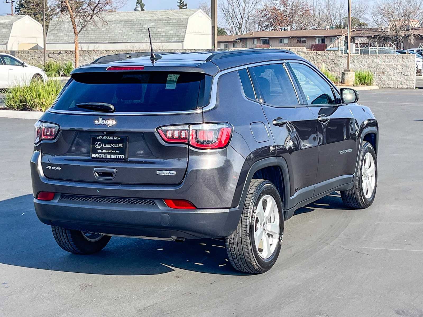 Used 2019 Jeep Compass Latitude w/ Popular Equipment Group image 4