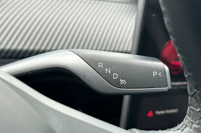 Used 2020 Tesla Model Y Performance image 26