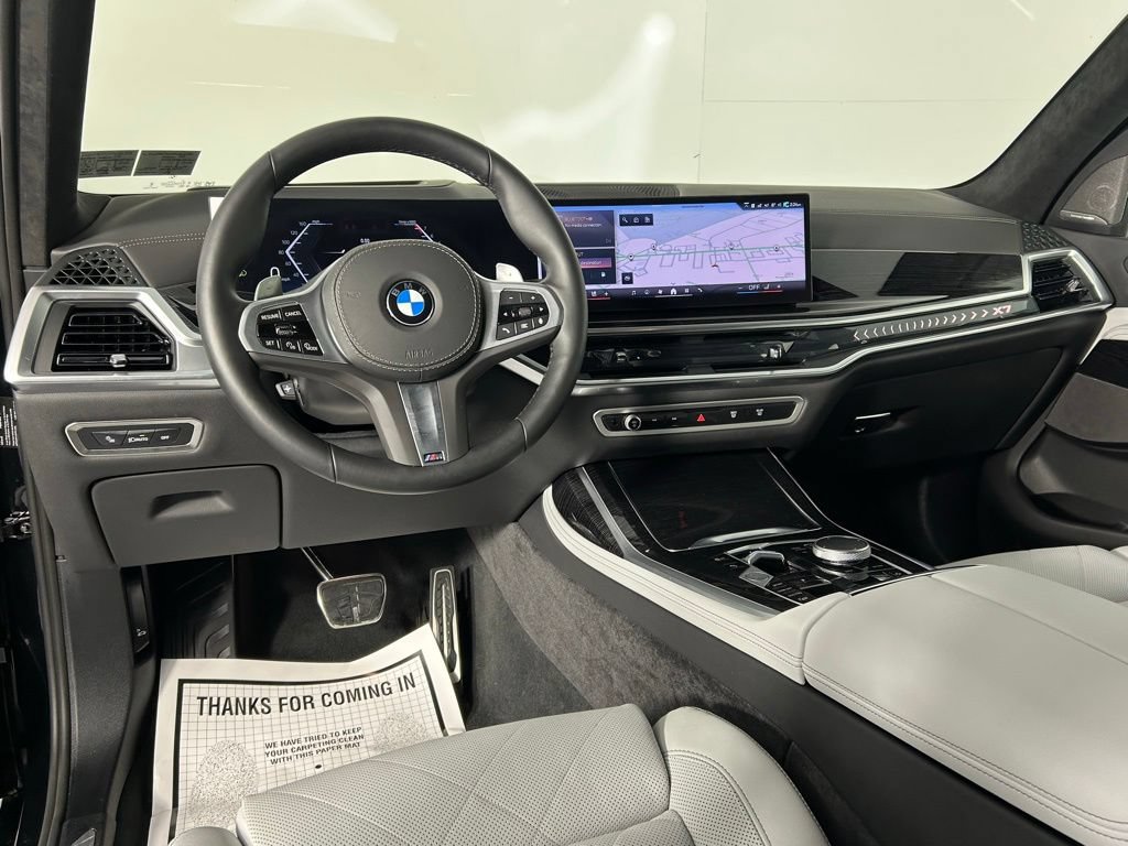 Used 2026 BMW X7 xDrive40i AWD/4WD image 22