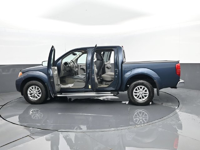 Used 2017 Nissan Frontier SV w/ SV Value Truck Package AWD/4WD image 29