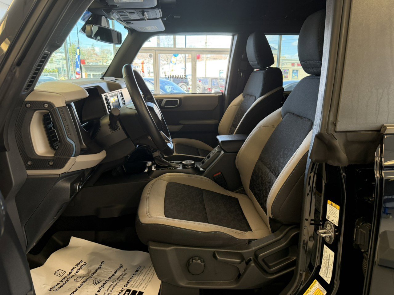 Used 2022 Ford Bronco Wildtrak image 32
