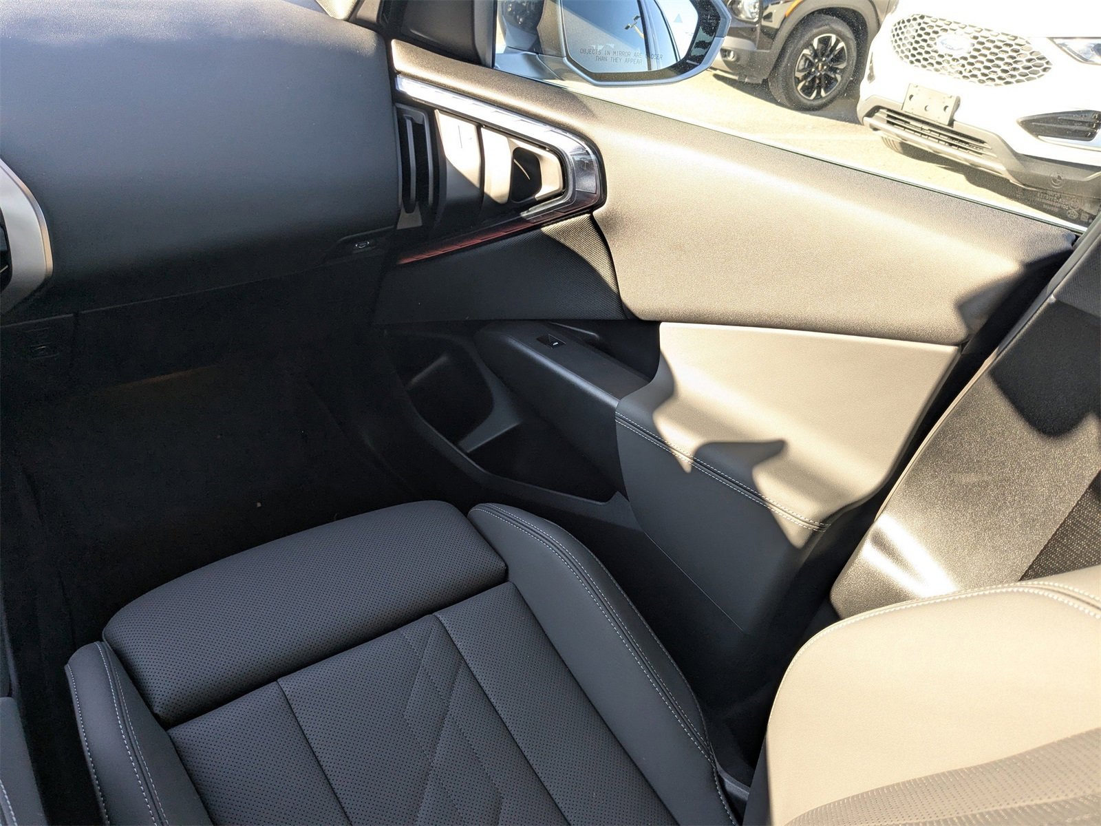 Used 2025 BMW X3 xDrive30i w/ Convenience Package image 17