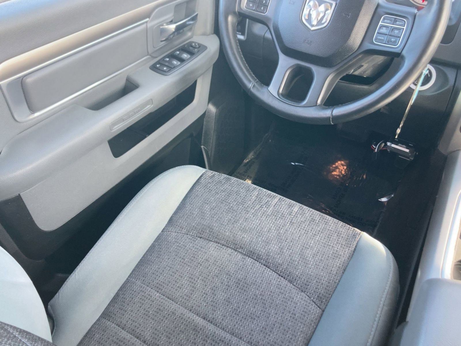 Used 2017 RAM 1500 Lone Star image 30