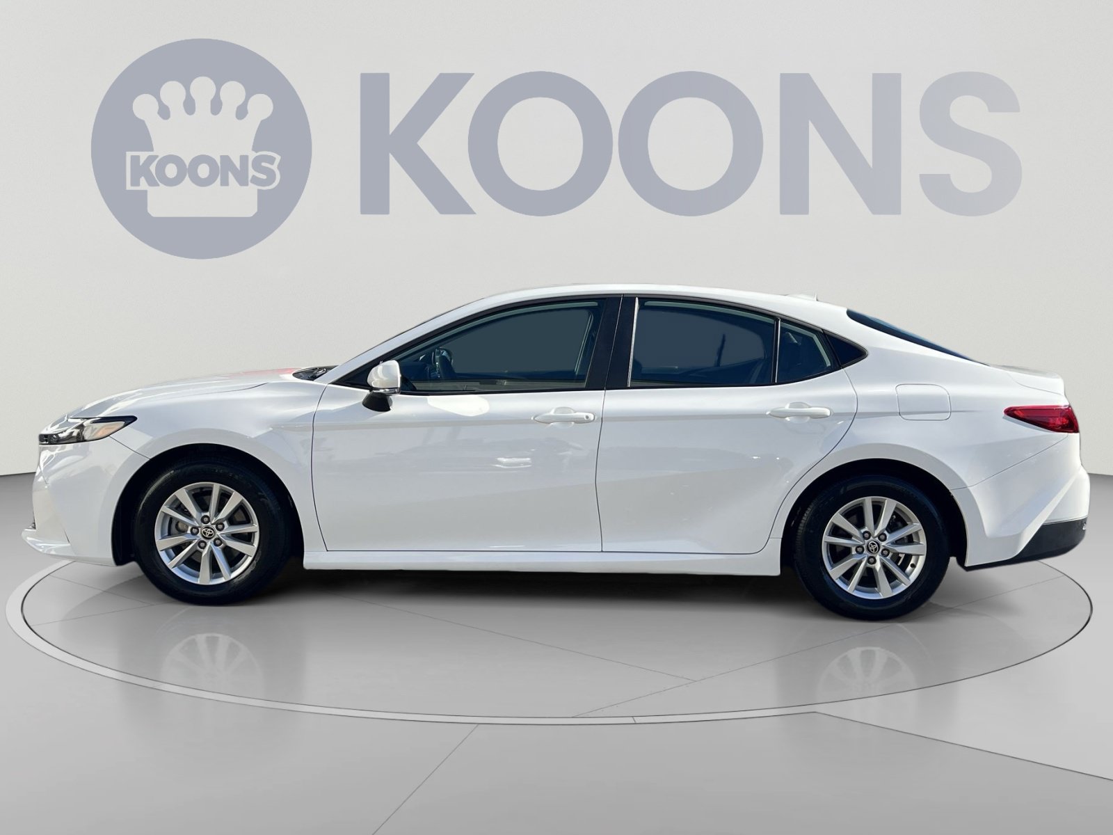 Used 2026 Toyota Camry LE FWD image 2