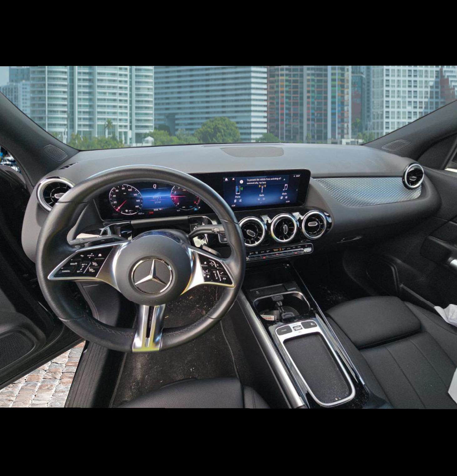 Used 2025 Mercedes-Benz GLA 250 image 20