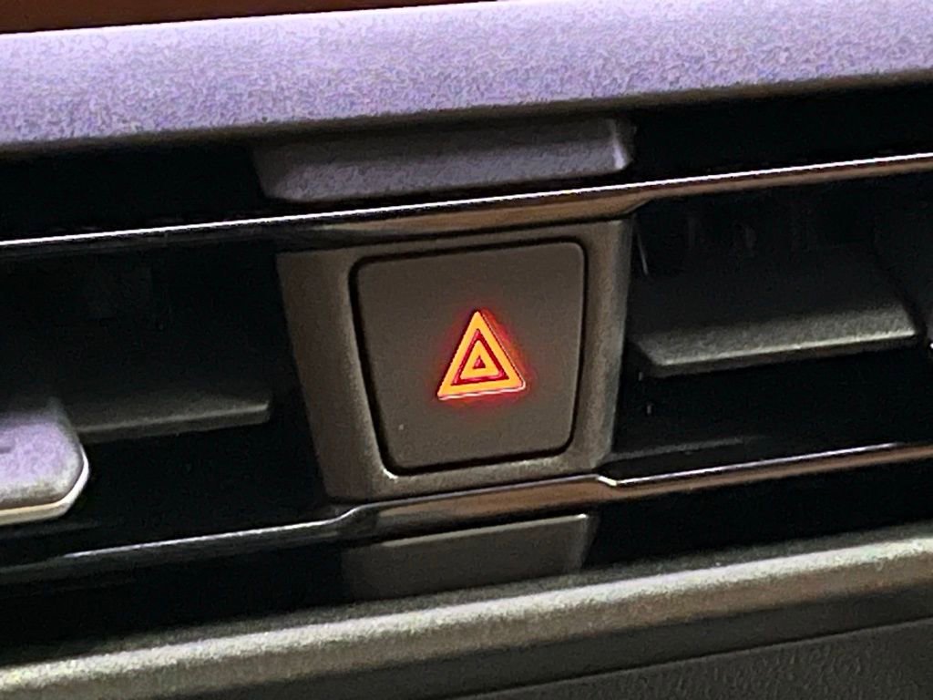 New 2026 Volkswagen Tiguan SEL R-Line image 11