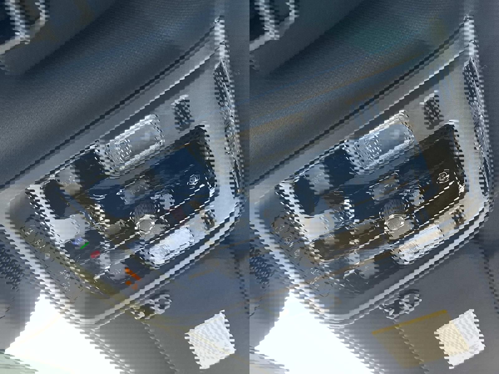 New 2026 GMC Yukon Denali w/ Denali Reserve Package image 32