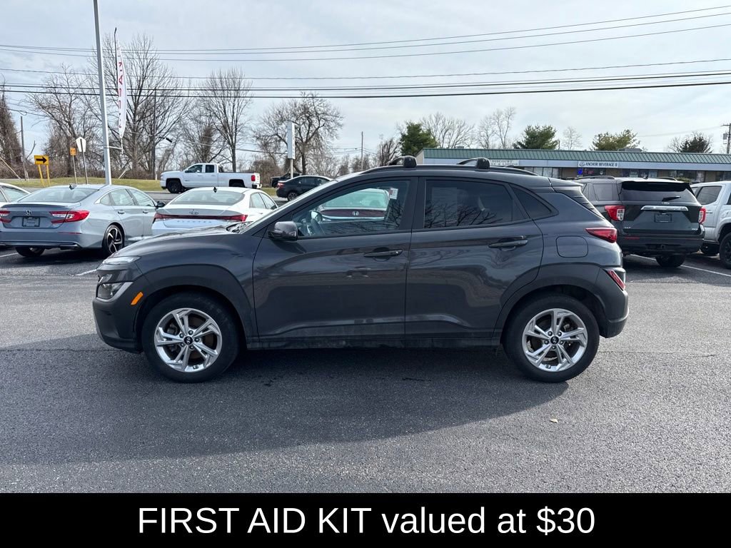 Used 2023 Hyundai Kona SEL w/ Cargo Package image 6