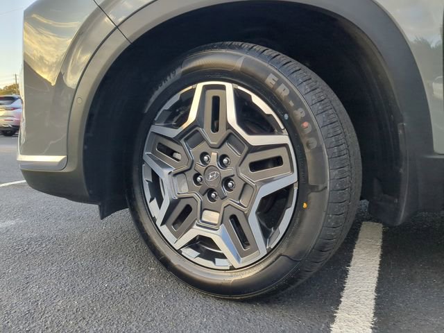 Used 2023 Hyundai Santa Fe Limited image 38