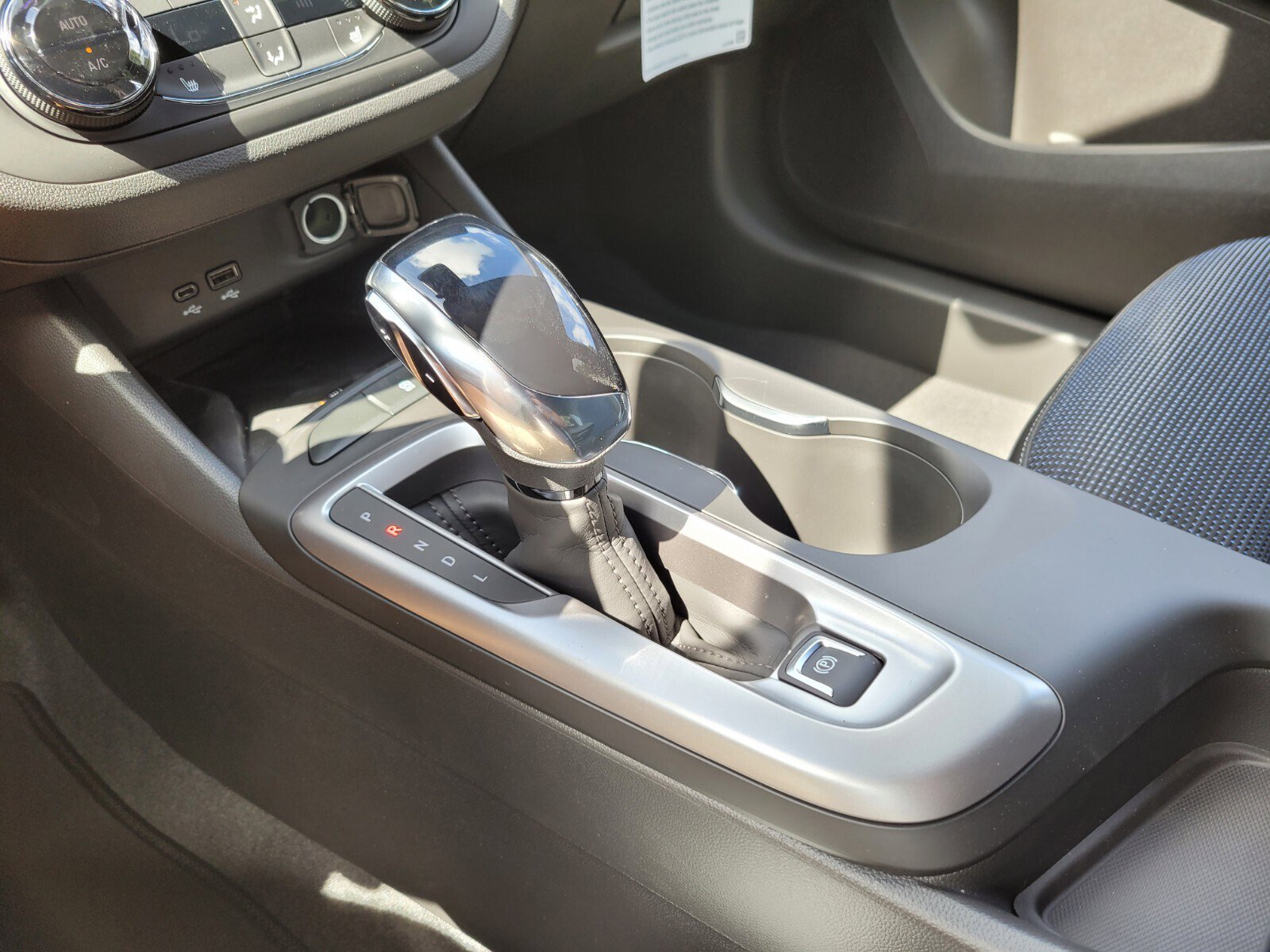 New 2025 Buick Envista Preferred w/ Convenience I Package image 11