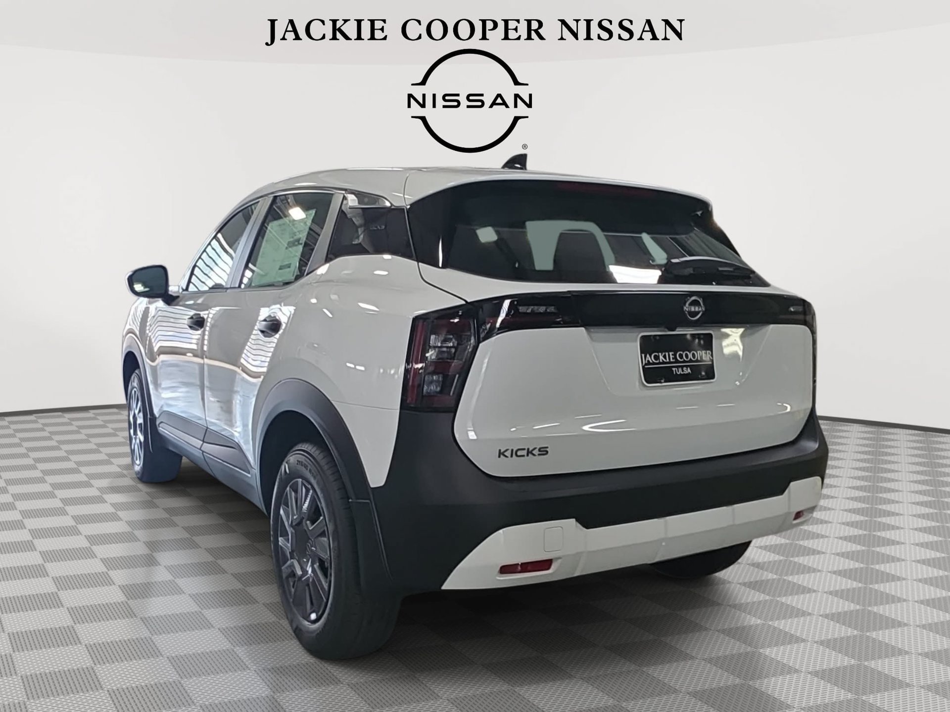 New 2027 Nissan Kicks S FWD image 7