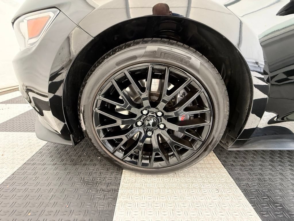 Used 2015 Ford Mustang GT Premium w/ GT Performance Package RWD image 10