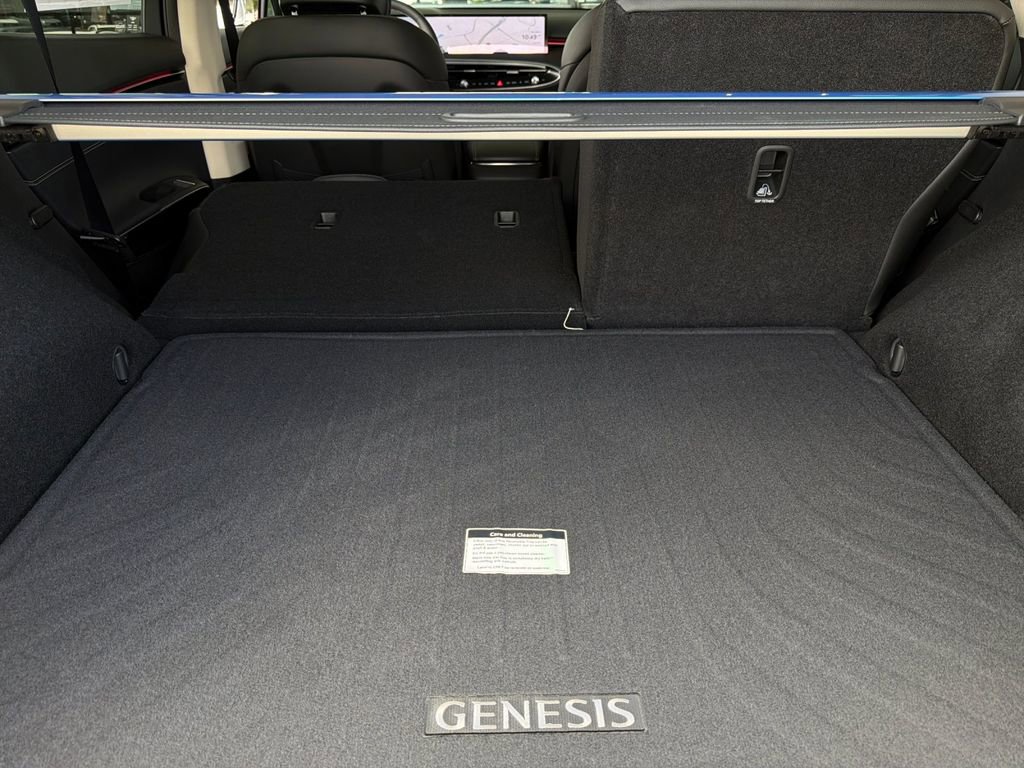 New 2026 Genesis GV70 2.5T AWD/4WD image 15