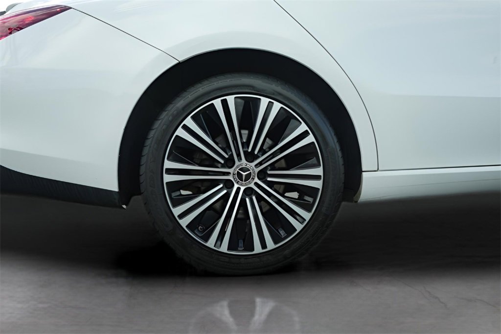 Used 2023 Mercedes-Benz CLA 250 image 11