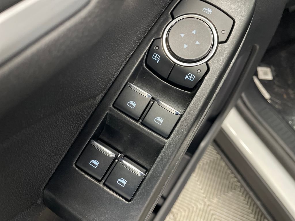 New 2026 Ford Escape SE w/ PHEV Premium Package image 16