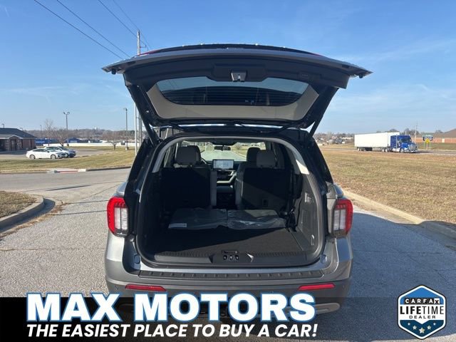 New 2026 Ford Explorer Active w/ Active Comfort Package image 7