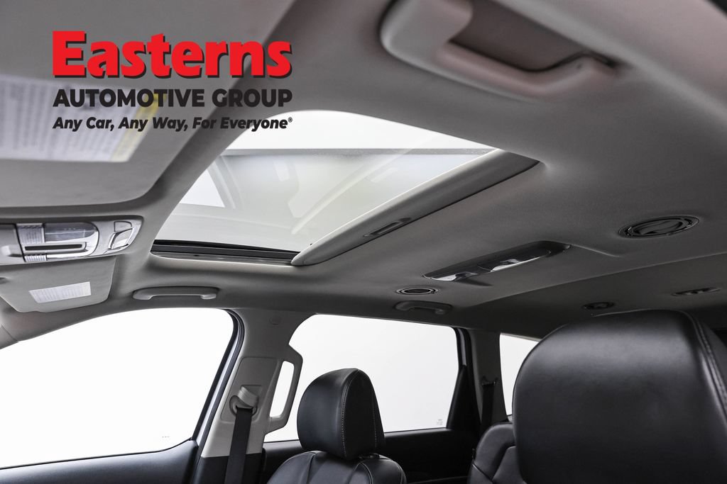 Used 2025 Kia Telluride S FWD image 37
