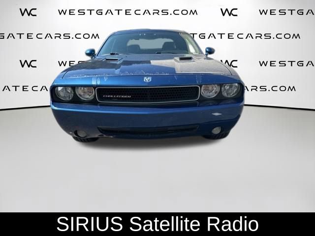 Used 2010 Dodge Challenger SE image 11