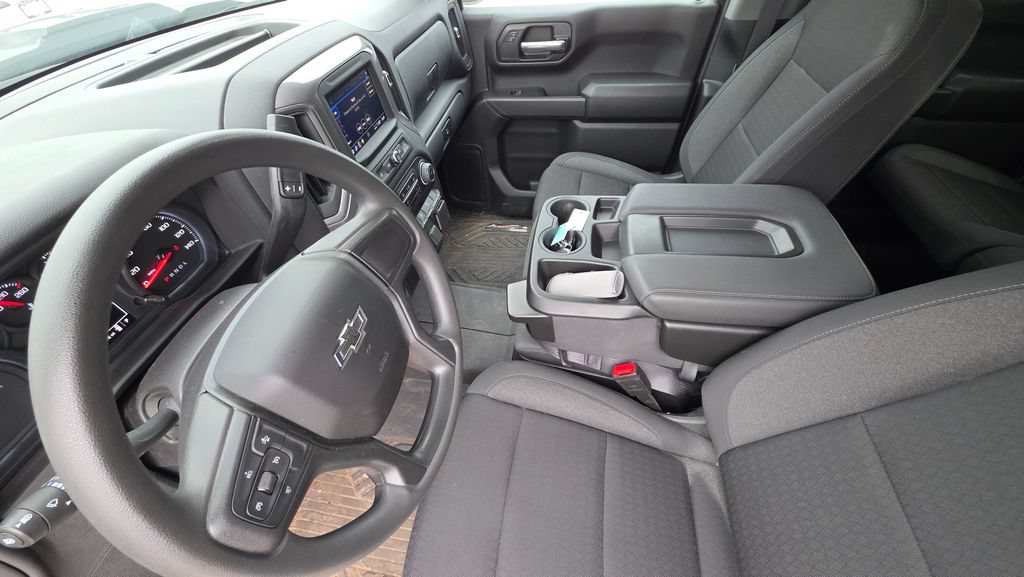 Used 2025 Chevrolet Silverado 1500 Custom Trail Boss w/ LPO, Dark Essentials Package AWD/4WD image 12