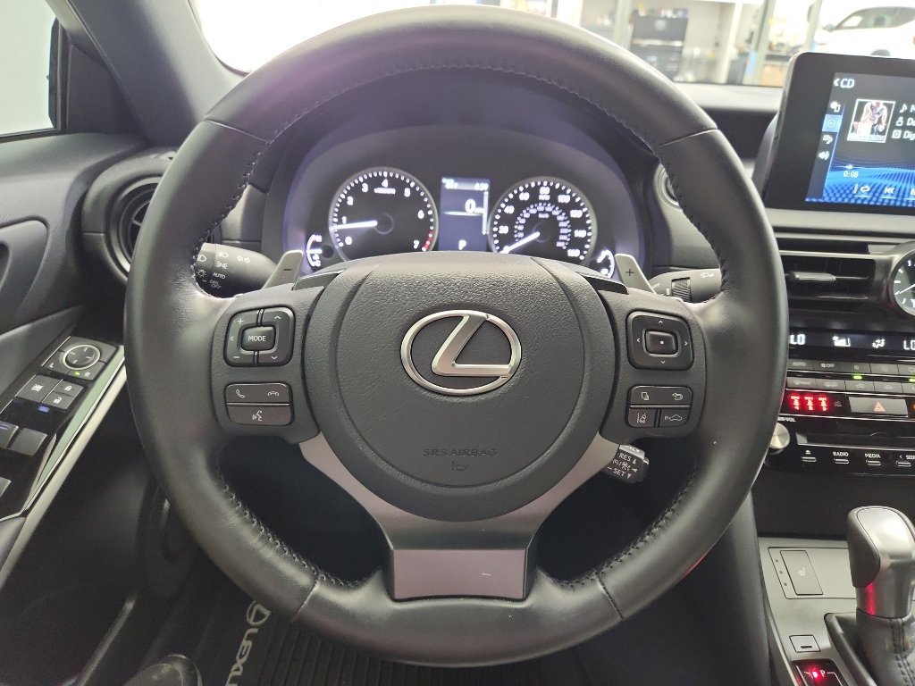 Used 2024 Lexus IS 350 F Sport image 11